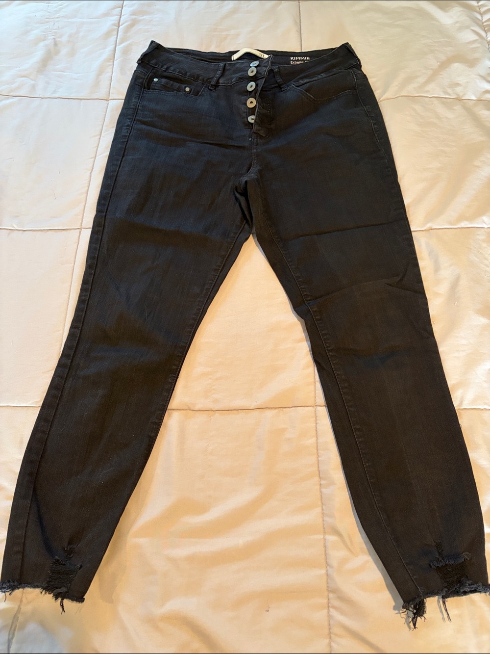 !it jeans Black Skinny Button-Fly Jeans with Raw Hem